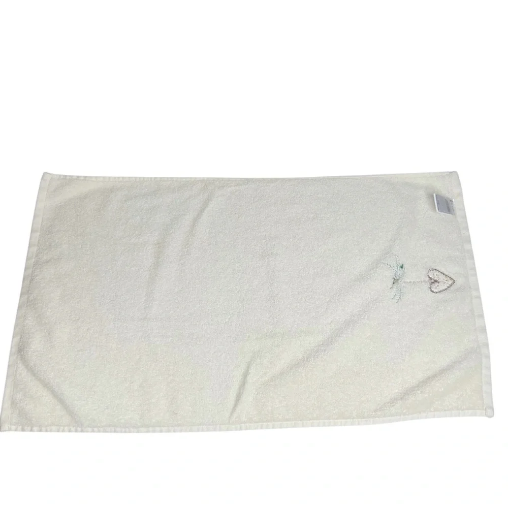 Lot Of 6 Christmas Holiday Themed Hand Tea Kitchen Towels